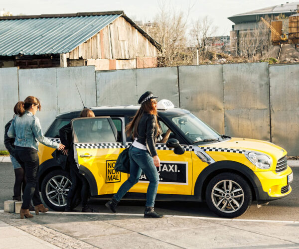 Rivel brendiranje automobila - 122