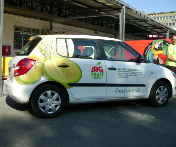 Rivel brendiranje automobila - 135