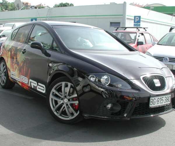 Rivel brendiranje automobila - 144