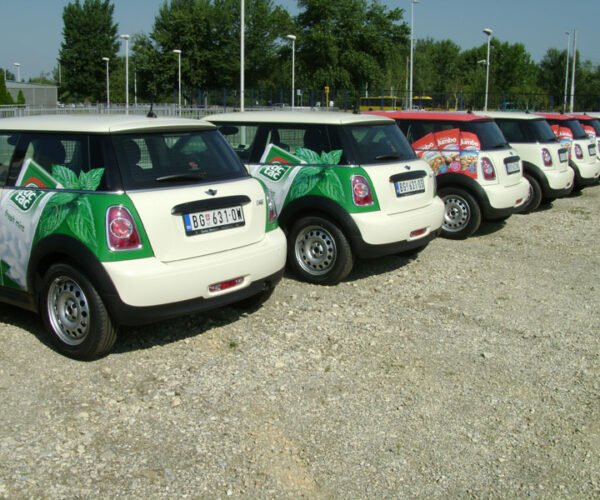 Rivel brendiranje automobila - 151