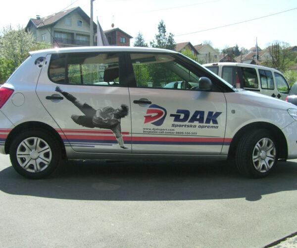 Rivel brendiranje automobila - 27