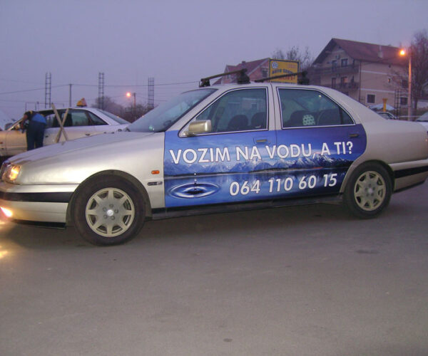 Rivel brendiranje automobila - 38