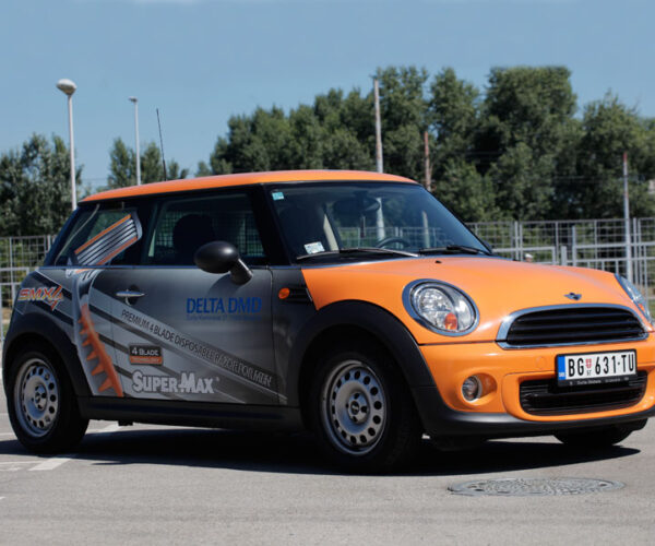 Rivel brendiranje automobila - 46