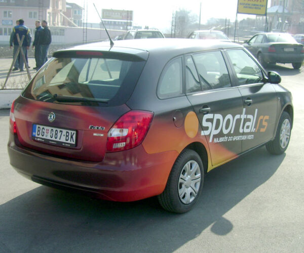 Rivel brendiranje automobila - 55