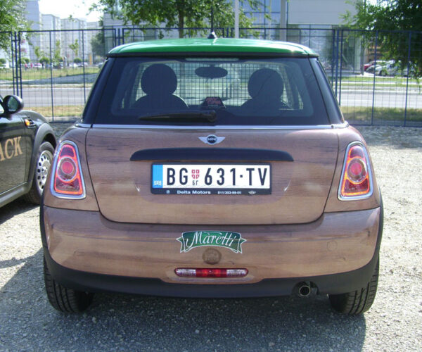 Rivel brendiranje automobila - 58