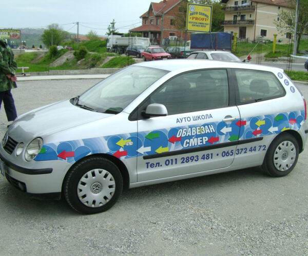 Rivel brendiranje automobila - 65