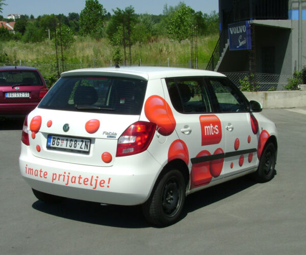 Rivel brendiranje automobila - 80