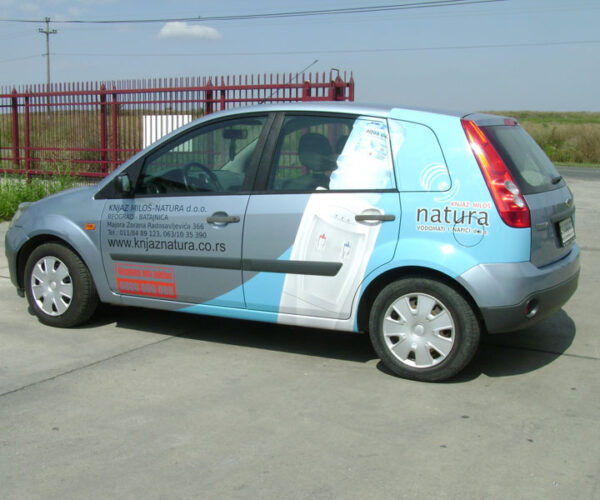 Rivel brendiranje automobila - 86